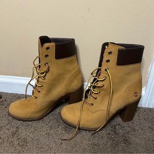 Timberland Women's Wheat/Tan Lace-Up Heel Boots